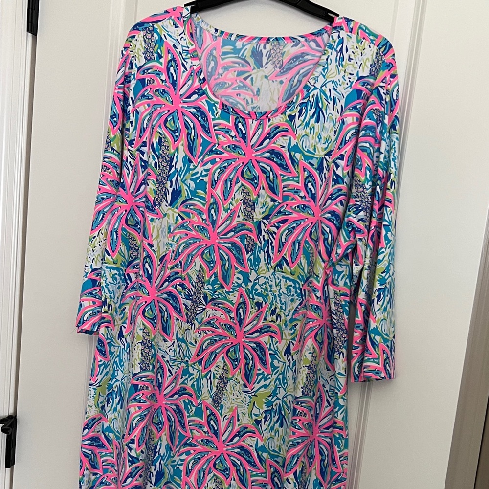 Lilly Pulitzer Pink Palm XL